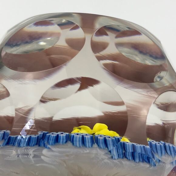 Perthshire 1998E Yellow Rose Bouquet Lampwork Flower Faceted Garland Paperweight - Picture 10 of 12